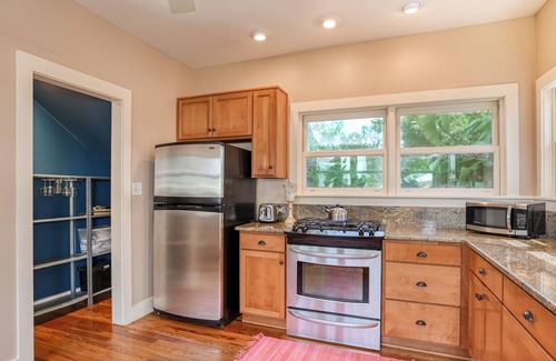 St. Augustine House | Historic Downtown Home with Heated Pool and Cottage! Walk to Everything!