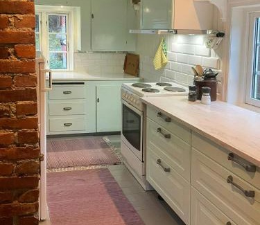 Fusa House | Historic Farm With Sea View Over Bjørnefjorden