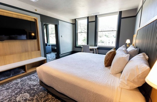 Deadwood Hotel | Historic Franklin Hotel