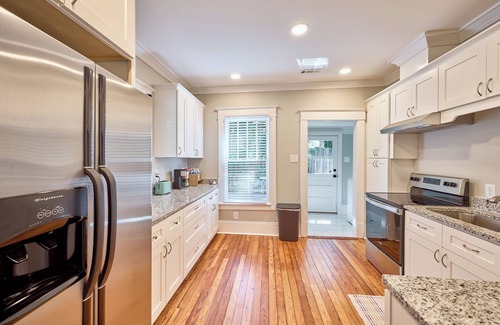 Southwest Raleigh House | Historic Home by Downtown Raleigh & NC State