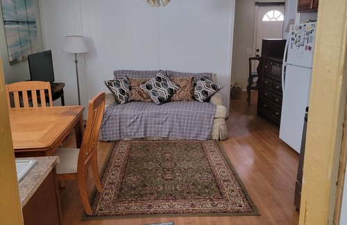 Rotterdam Junction Apartment | Historic Home Greater Charlton NY