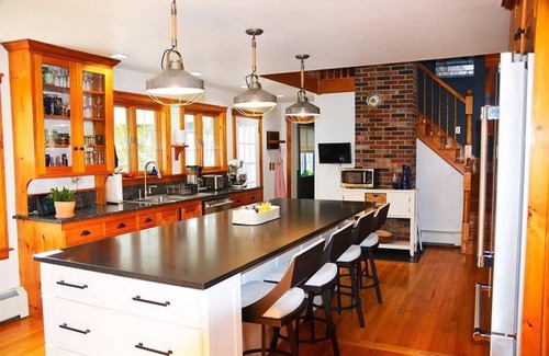 Belfast House | Historic home in vibrant coastal town is a contemporary beauty!