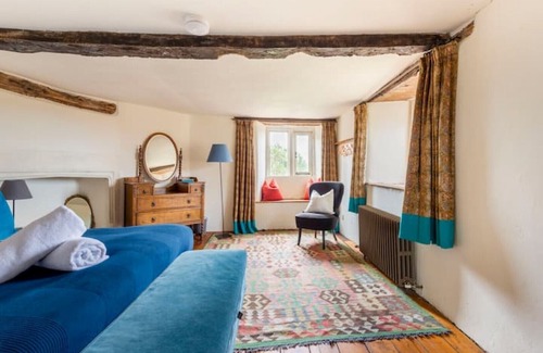 Norton St. Philip House | Historic Malthouse Village location nr Bath sleeping 7-14