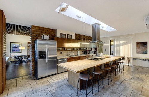 Casas Adobes House | Historic Mid-Century Modern House in the heart of Tucson's Catalina Foothills