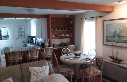 Ocean Park Condo | Historic Ocean Park, minutes from our 7 mile long sandy beach