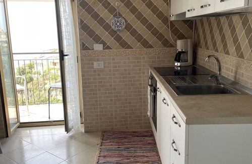 Scalea House | Historic Old Town Home -Sea View in Each Rm - Walk to Beach - Balcony & Terrace