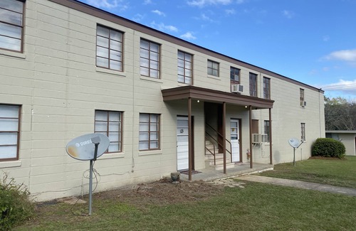 Valdosta Apartment | Historic Renovated Apartment SGMC Nurses welcome