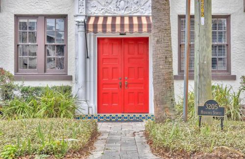 Riverside Apartment | Historic SidexSide Apt-Blocks from Shoppes of Avon