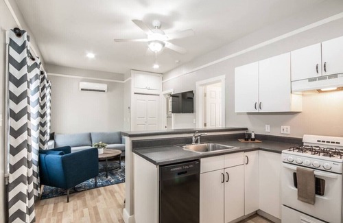 West University House | Historic University 2 Bedroom 2 Bath