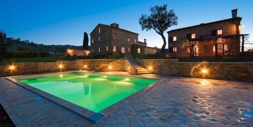 SantʼAngelo in Pontano House | Historic Villa With Pool In Marche Hills
