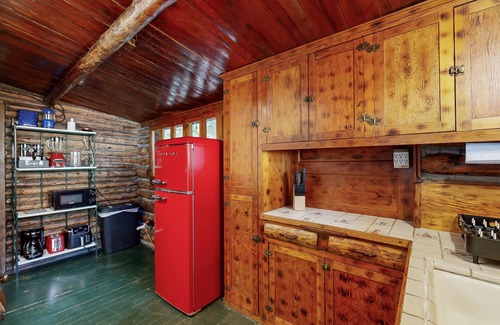 Forest Falls Cabin | Historic Van Horn Log Cabin, rustic retreat with WiFi, close to hiking trails