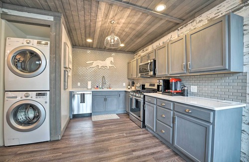 Westfield House | Historic Westfield Home: 2 Mi to Lake Erie!