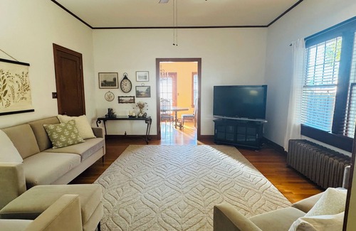 Arkansas City House | Historical home built in 1890. 4 bedrooms and 1 and a half bathrooms.