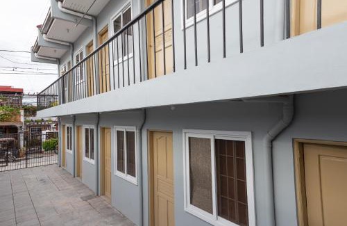 Bacoor City Apartment | Hive Manila Guesthouse and Apartments 400 Mbps - Gallery Studio