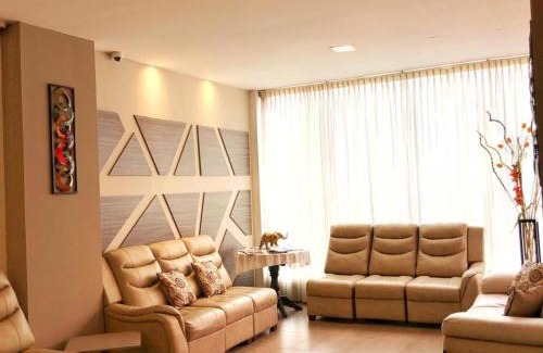 Quinta Paredes Hotel | HM HOTEL Expo Inn