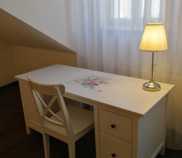 Hradec Kralove House | Hnízdo Snů