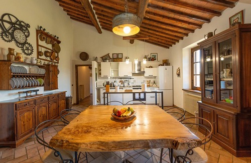 Castelnuovo di Val di Cecina House | Holiday Home 'Podere Le Rote' with Private Pool, Private Garden and Wi-Fi