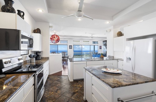 Kailua-Kona House | Ho'o Maluhia: Breezy Oceanview Retreat w/Private Pool and Stunning Views