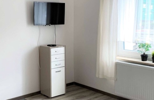 Spich Apartment | HÖ01 large apartment with dryer and washing machine