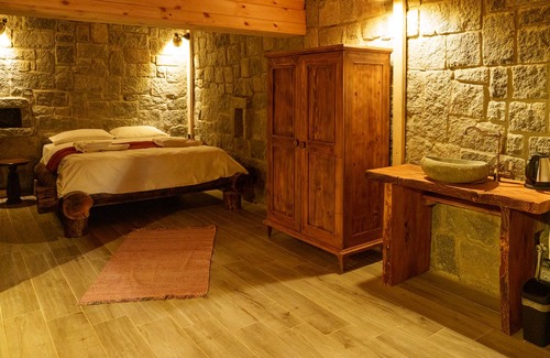 Rize Hotel | Hobbit Chalet