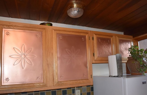 Canoncito Apartment | Hobbit House and Garden Apartment. You will enjoy Santa Fe in a unique way!