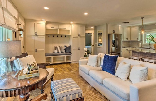 Hobe Sound House | Hobe Sound Getaway ~ 2 Mi to the Beach!