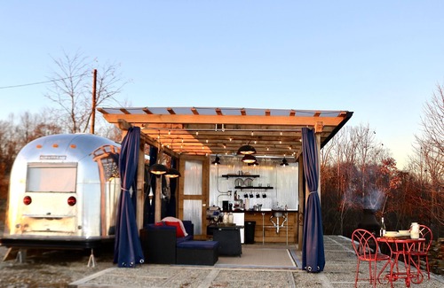 McArthur House | Hocking Hills Airstream & Outdoor Living