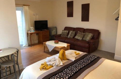 Sheerness House | Hogwarts Bed and Continental Breakfast