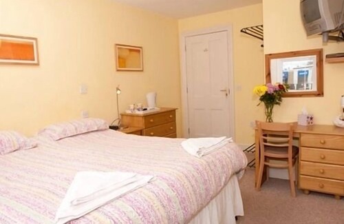 Shaftesbury Bed & Breakfast | Holbrook B&B