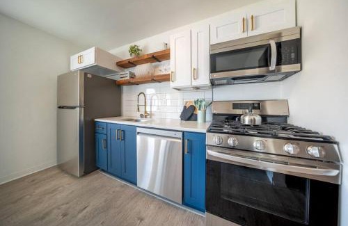 Cumings Beach Park House | “Hole in the Bottle” Dog-Friendly Retreat Near Wineries/Spire/GOTL