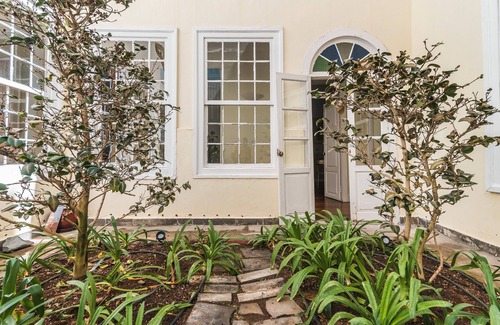 Vegueta House | Holiday Home 'Santa Barbara Vegueta' with Balcony and Wi-Fi