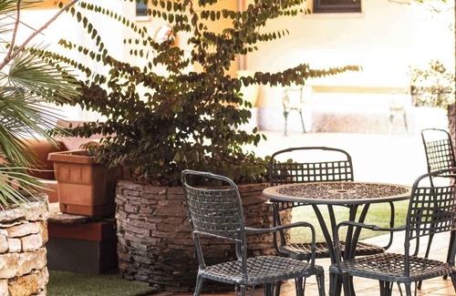 Castelletto Sopra Ticino Apartment | Holiday apartment with balcony