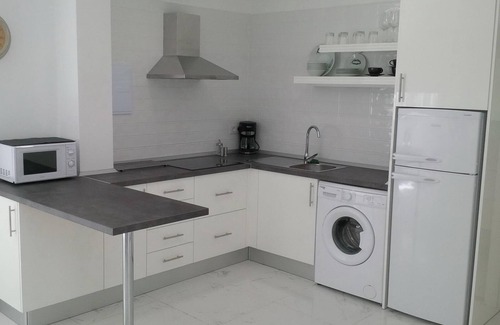 Los Cristianos Apartment | Holiday accommodation "New 1-bedroom beach apartment"