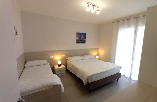 Peschiera del Garda Apartment | Holiday apartment Peschiera del Garda for 1 - 10 persons with 2 bedrooms - Holiday apartment