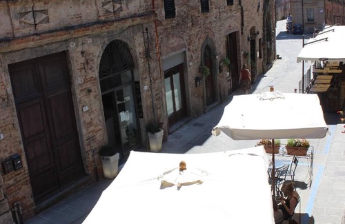 Citta della Pieve Apartment | Holiday apartment Citta' della Pieve for 1 - 6 persons with 2 bedrooms - Holiday apartment in one or