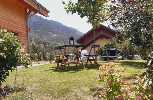 La Roche-de-Rame House | Holiday apartment La Roche de Rame for 1 - 3 persons - Holiday house