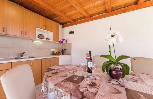 Novi Vinodolski Apartment | Holiday apartment with sea views and large terrace