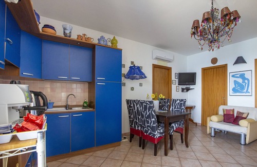Capo d'Orlando Apartment | Holiday Apartment 'Solkira' close to the Beach with Sea View, Balcony & Wi-Fi