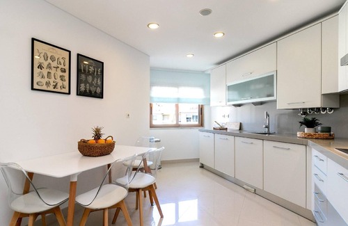 Reboleira Apartment | Holiday apartment Amadora for 1 - 6 persons with 3 bedrooms - Holiday apartment