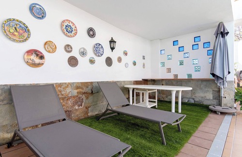 Valsequillo de Gran Canaria Apartment | Holiday Apartment 'Bonita Casa Para El Relax' with Mountain Views, Pool and Wi-Fi