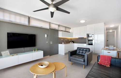 El Medano Apartment | Holiday Apartment 'Casa Médano 5 By Médano Rentals' with Sea View, Private Terrace