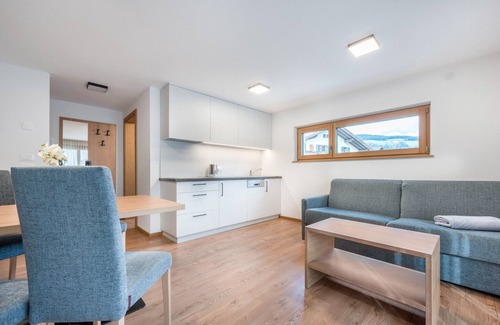 Valdaora di Mezzo Apartment | Holiday Apartment "Dolomiten Villa Colli" with Balcony & Wi-Fi