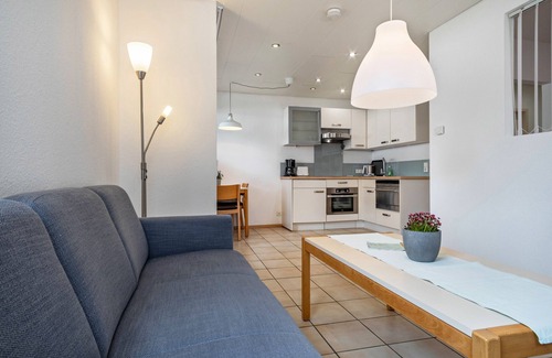 Langenargen Apartment | Holiday Apartment “EG3” in “Heinemann Guest House” Directly directly on Lake Constance