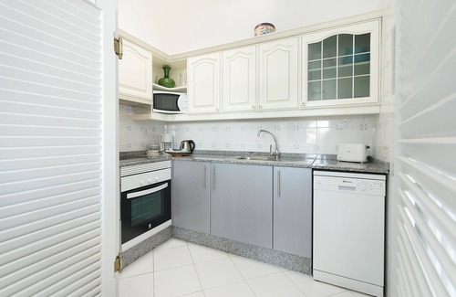 Puerto Calero Apartment | Holiday Apartment "Vistagua" with Beautiful Decor and Spacious Terrace with Ocean View