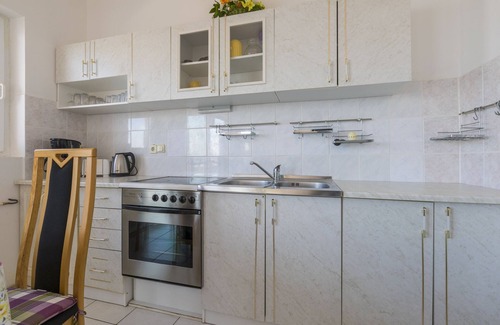 Klanfari Apartment | Holiday apartment First realms to the sea