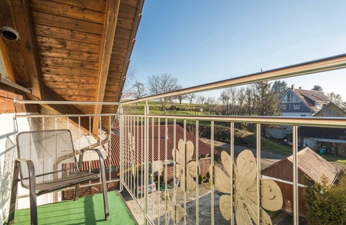 Goppertsweiler Apartment | Holiday Apartment “Friedrichshafen” near Lake Constance with Mountain View