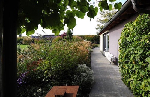 Dackenheim Apartment | Holiday apartment "Gewürztraminer" - Liebesbrunnen - holiday house with 3 apartments