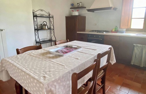 San Macario In Monte Apartment | Holiday Apartment 'Agriturismo Il Canneto' with Shared Pool & Wi-Fi