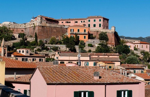 Portoferraio Old Town Apartment | Holiday apartment Portoferraio for 1 - 5 persons with 3 bedrooms - Holiday apartment