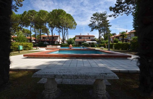 Bibione Lido dei Pini Apartment | Holiday apartment mit Terrasse und Pool